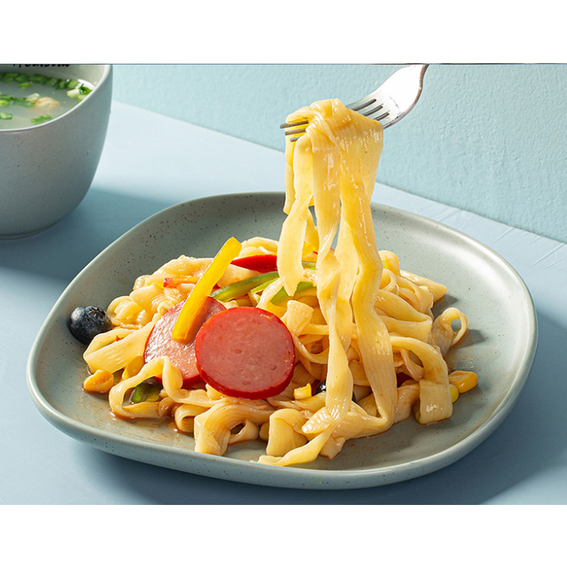 Close-up of a delightful bowl of sugar-free konjac noodles, a healthy pasta alternative,